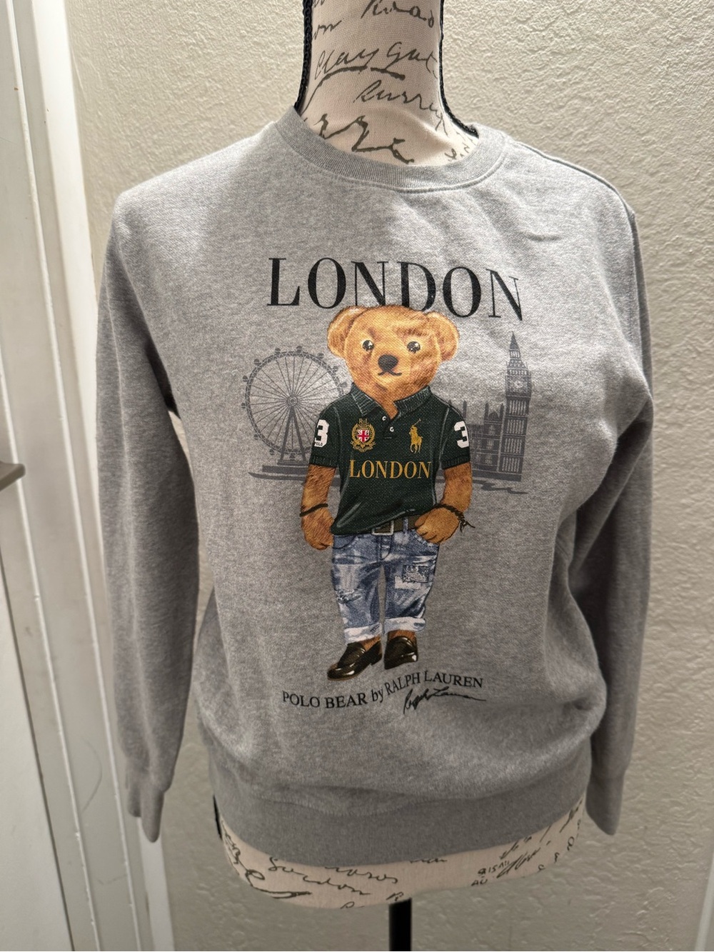 Kids Polo by Ralph Lauren Gray Crewneck with London Polo Bear Graphic